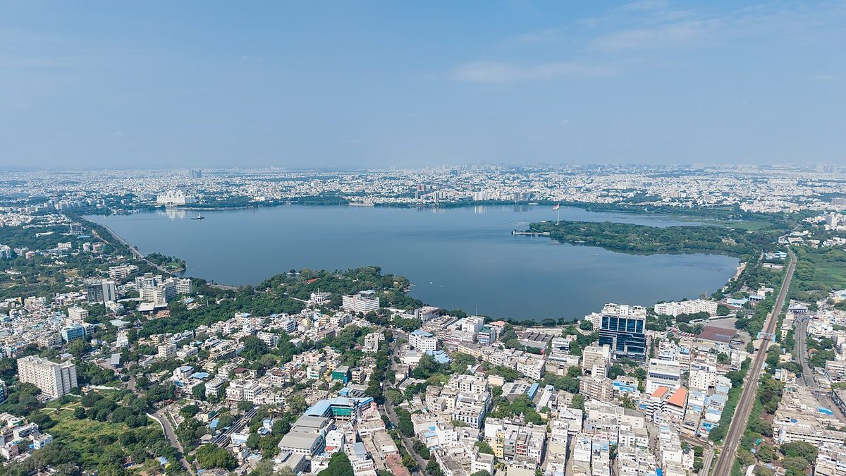 Hussain Sagar, Hyderabad